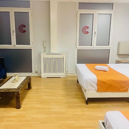 Punta Me Beautiful Apartments In Madrid Downtown Exteriör bild